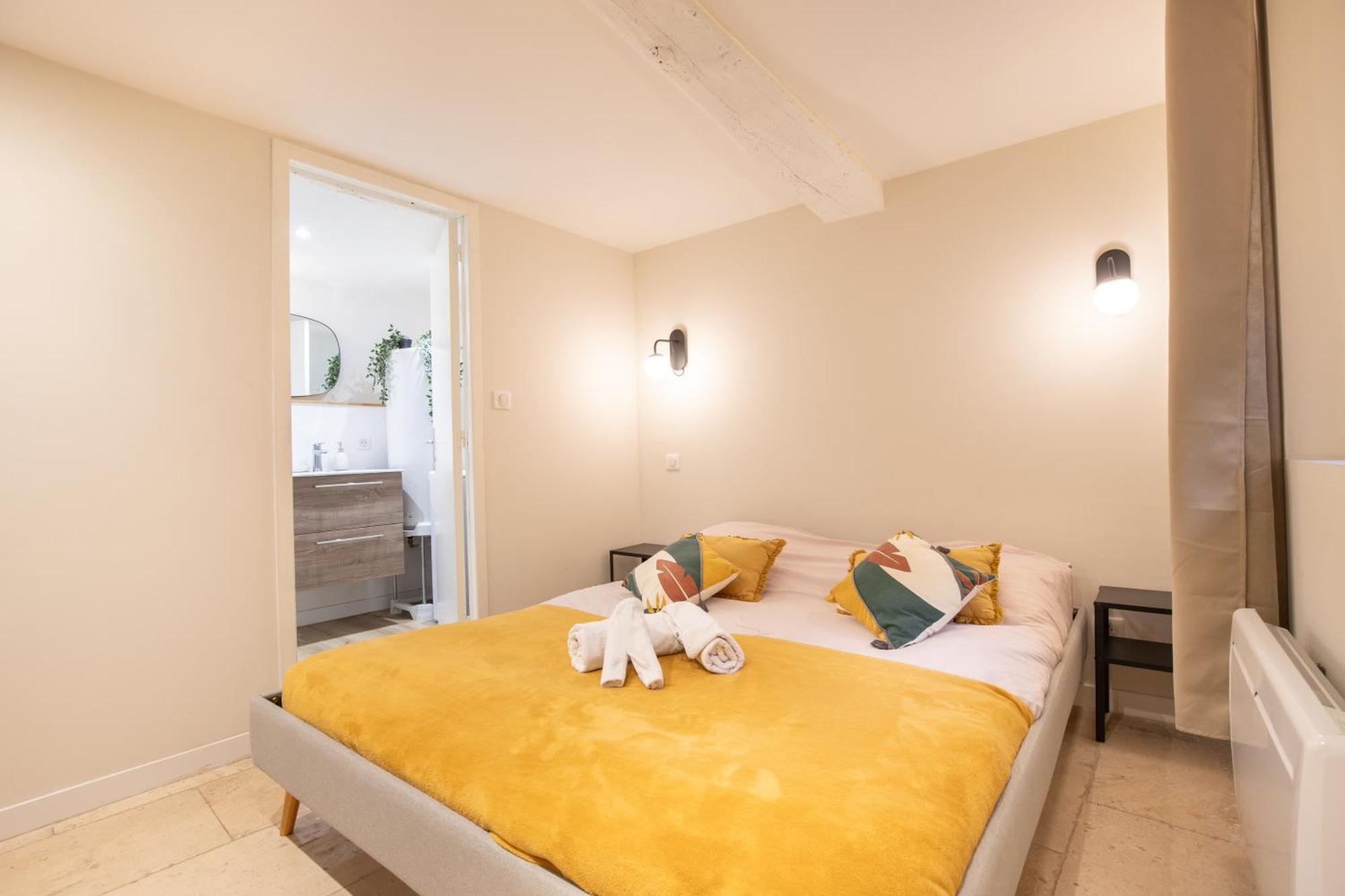 La Venise Provencale - Hypercentre - Wifi Apartment L'Isle-sur-la-Sorgue Ngoại thất bức ảnh